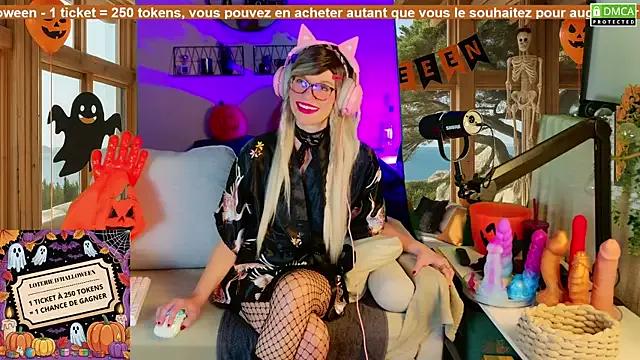 Mad beauty - checkout our excited streamers as they tease to their beloved melodies and slowly squirt for enjoyment to appease your wildest wishes.