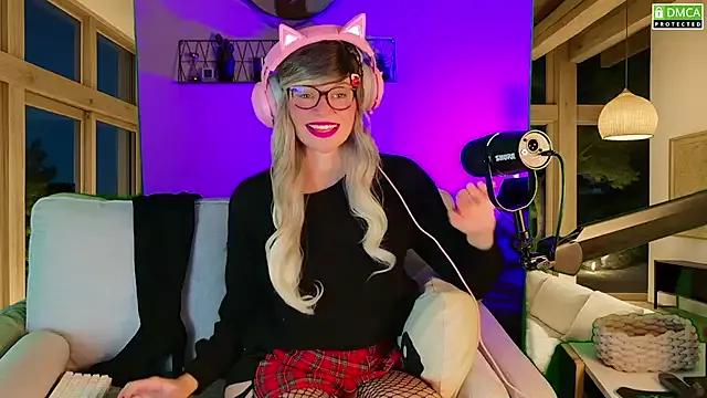 Mad beauty - checkout our excited streamers as they tease to their beloved melodies and slowly squirt for enjoyment to appease your wildest wishes.