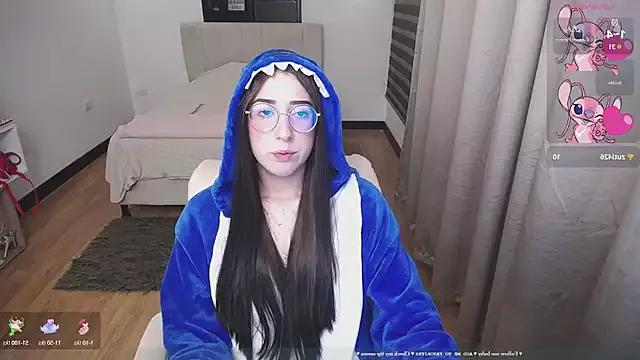 KittyCute- from StripChat is Freechat