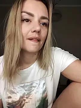 Mad beauty - checkout our excited streamers as they tease to their beloved melodies and slowly squirt for enjoyment to appease your wildest wishes.