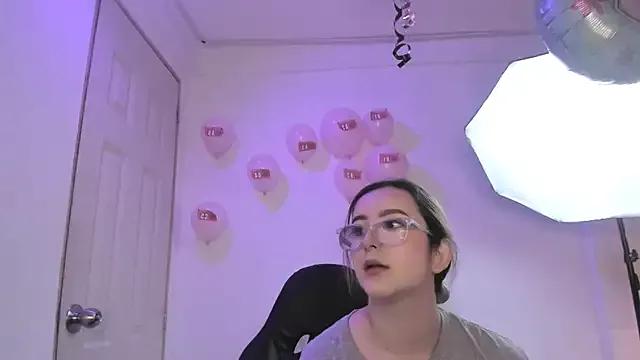kristal_joi_dl from StripChat is Freechat