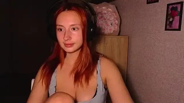 kristi_ginger from StripChat is Freechat