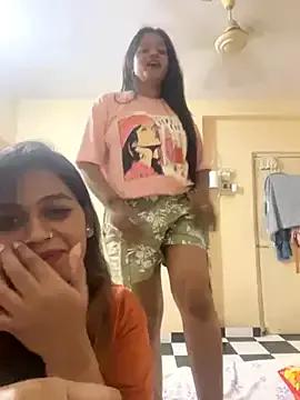 Kristyqueen from StripChat is Freechat