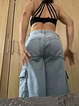 Mad beauty - checkout our excited streamers as they tease to their beloved melodies and slowly squirt for enjoyment to appease your wildest wishes.