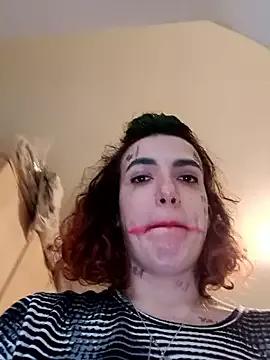 LadyMinnie from StripChat is Freechat