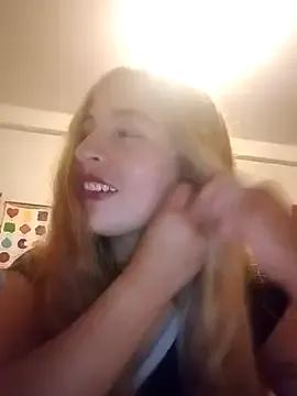 Lana_pohenix from StripChat is Freechat