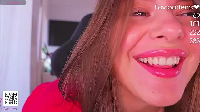lana_rosy from StripChat is Freechat