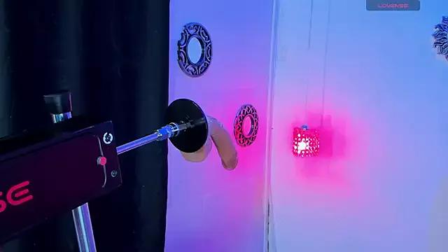 Mad beauty - checkout our excited streamers as they tease to their beloved melodies and slowly squirt for enjoyment to appease your wildest wishes.