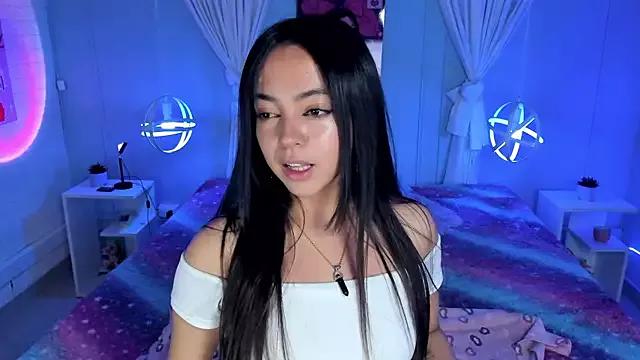 Lara_Rouss_ from StripChat is Freechat