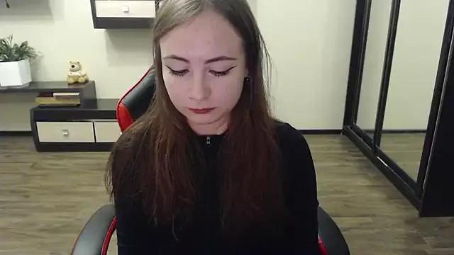 Laralianna from StripChat is Freechat