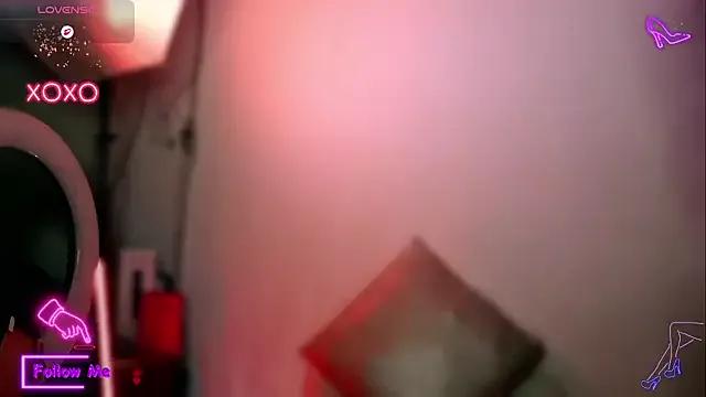 LauGrayJ from StripChat is Freechat