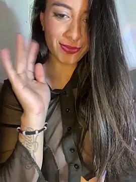 Laura_Boston from StripChat is Freechat