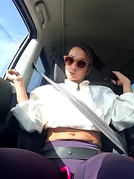 Lauraxxsteen from StripChat is Freechat
