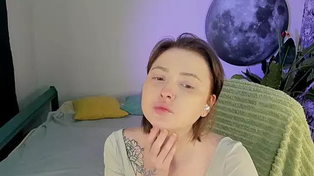 LaylaCookies_ from StripChat is Freechat