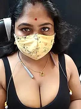 LenaPaul46 from StripChat is Freechat