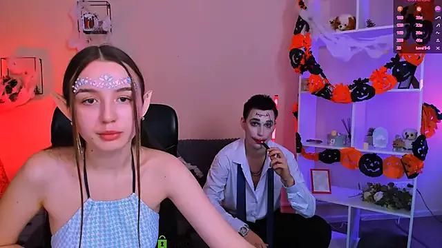 leslie_bird from StripChat is Freechat