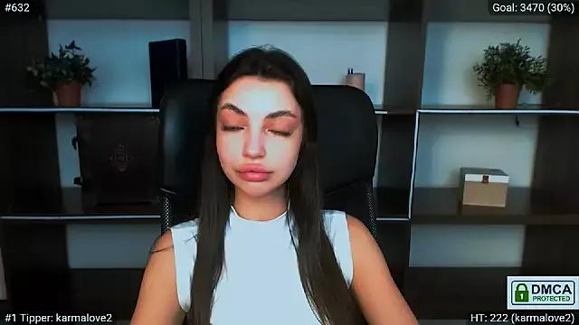 Lexi_Jous from StripChat is Freechat