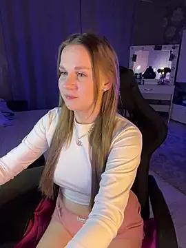 Lexi_noah from StripChat is Freechat