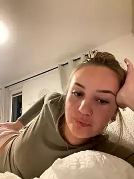 Lexiargulo from StripChat is Freechat