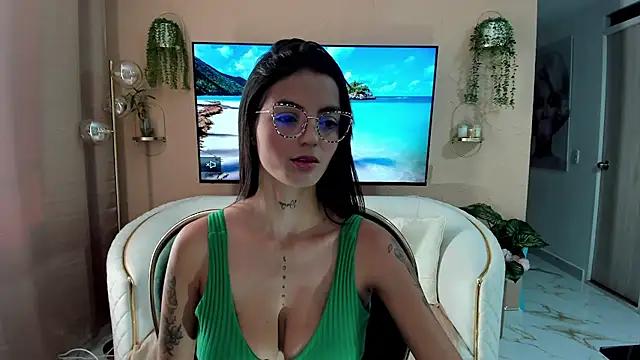 Mad beauty - checkout our excited streamers as they tease to their beloved melodies and slowly squirt for enjoyment to appease your wildest wishes.