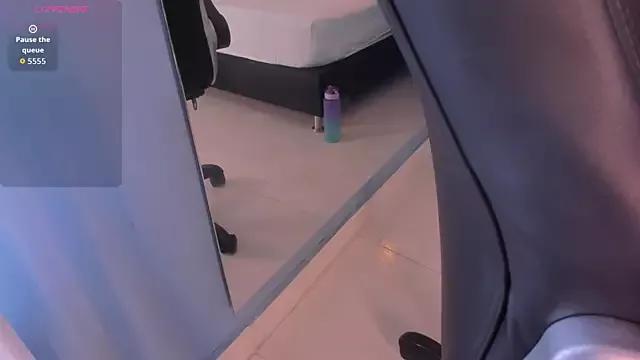 lexiemonroe2 from StripChat is Freechat