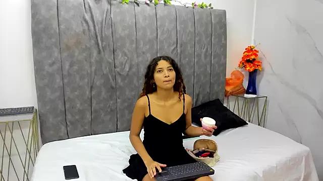 Mad beauty - checkout our excited streamers as they tease to their beloved melodies and slowly squirt for enjoyment to appease your wildest wishes.
