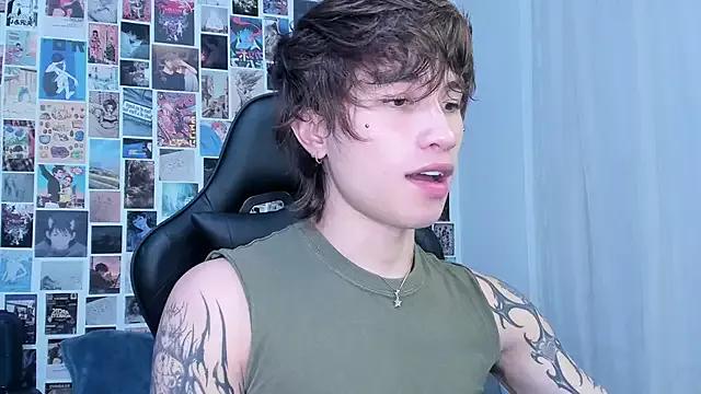 liamelf from StripChat is Freechat