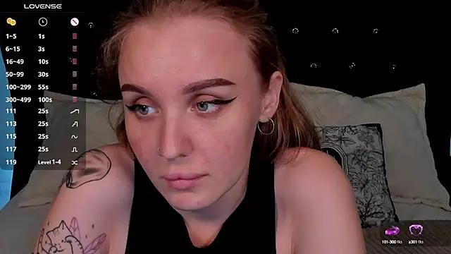 Mad beauty - checkout our excited streamers as they tease to their beloved melodies and slowly squirt for enjoyment to appease your wildest wishes.