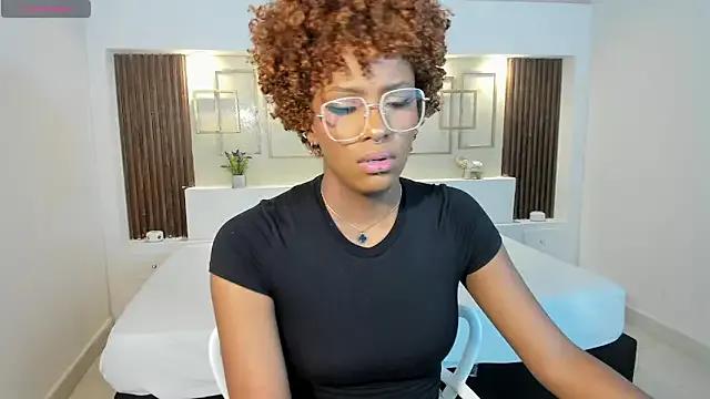 LiannaDixon from StripChat is Freechat