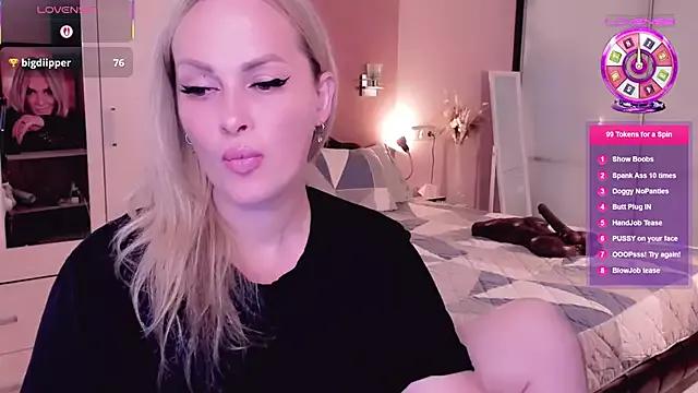 Mad beauty - checkout our excited streamers as they tease to their beloved melodies and slowly squirt for enjoyment to appease your wildest wishes.