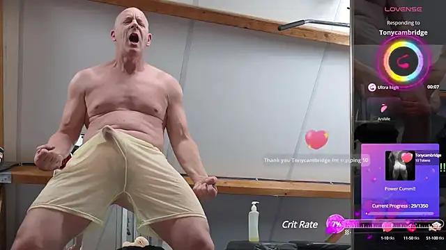 Mad beauty - checkout our excited streamers as they tease to their beloved melodies and slowly squirt for enjoyment to appease your wildest wishes.