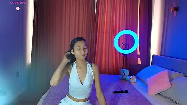 Mad beauty - checkout our excited streamers as they tease to their beloved melodies and slowly squirt for enjoyment to appease your wildest wishes.