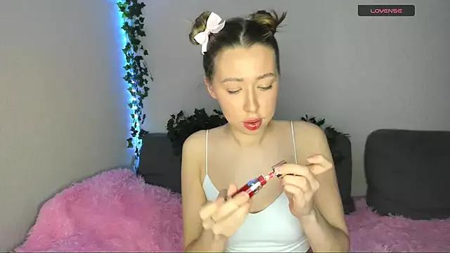 Mad beauty - checkout our excited streamers as they tease to their beloved melodies and slowly squirt for enjoyment to appease your wildest wishes.