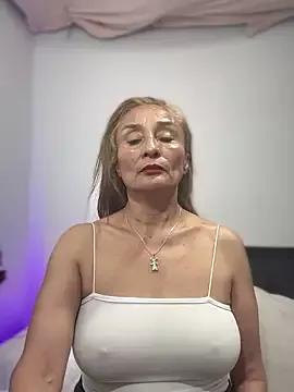 lilian_prada from StripChat is Freechat
