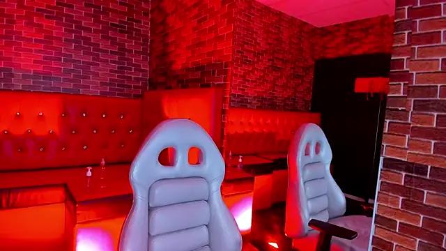 Mad beauty - checkout our excited streamers as they tease to their beloved melodies and slowly squirt for enjoyment to appease your wildest wishes.