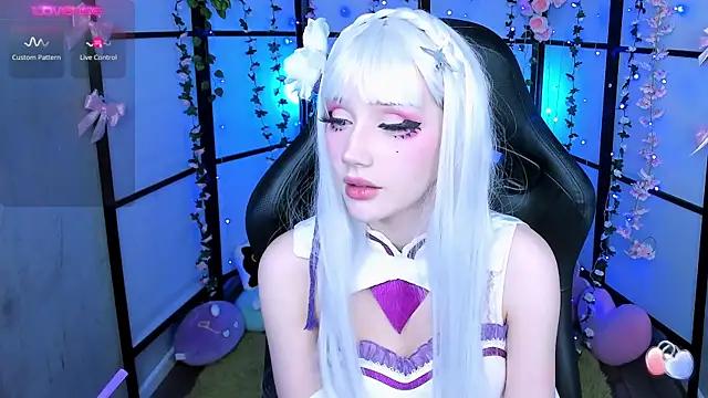 Mad beauty - checkout our excited streamers as they tease to their beloved melodies and slowly squirt for enjoyment to appease your wildest wishes.