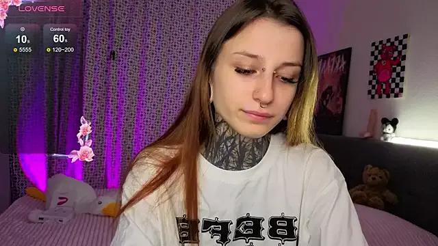 Mad beauty - checkout our excited streamers as they tease to their beloved melodies and slowly squirt for enjoyment to appease your wildest wishes.