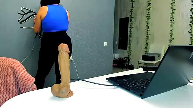 Mad beauty - checkout our excited streamers as they tease to their beloved melodies and slowly squirt for enjoyment to appease your wildest wishes.