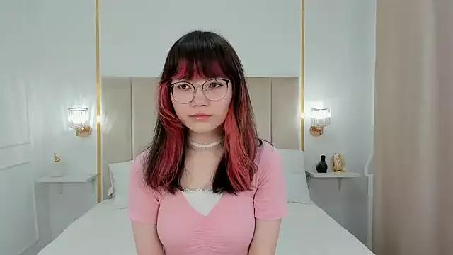 Mad beauty - checkout our excited streamers as they tease to their beloved melodies and slowly squirt for enjoyment to appease your wildest wishes.