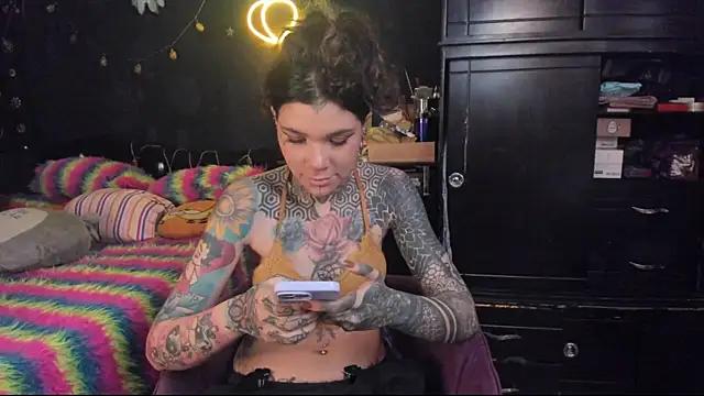 Mad beauty - checkout our excited streamers as they tease to their beloved melodies and slowly squirt for enjoyment to appease your wildest wishes.
