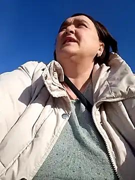 Liluboobs from StripChat