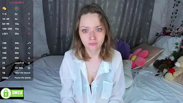 Mad beauty - checkout our excited streamers as they tease to their beloved melodies and slowly squirt for enjoyment to appease your wildest wishes.
