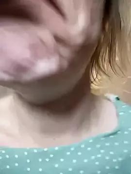 Linda_Gregory from StripChat is Freechat