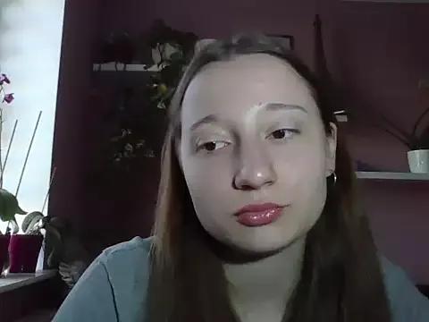 LindaPretty from StripChat is Freechat