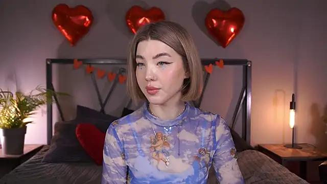 Mad beauty - checkout our excited streamers as they tease to their beloved melodies and slowly squirt for enjoyment to appease your wildest wishes.