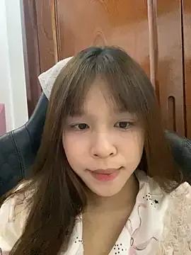 linh__cute from StripChat is Freechat