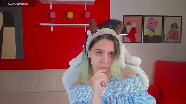 LiraBelle from StripChat is Freechat