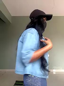 Lisa_afreen from StripChat is Freechat