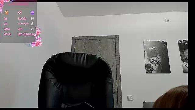 Lisa_Shultz from StripChat is Freechat