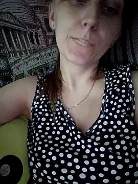 Lissa213 from StripChat is Freechat